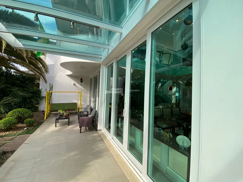 Mansão Condado De Capão: 55ª foto da galeria de imagens do imóvel