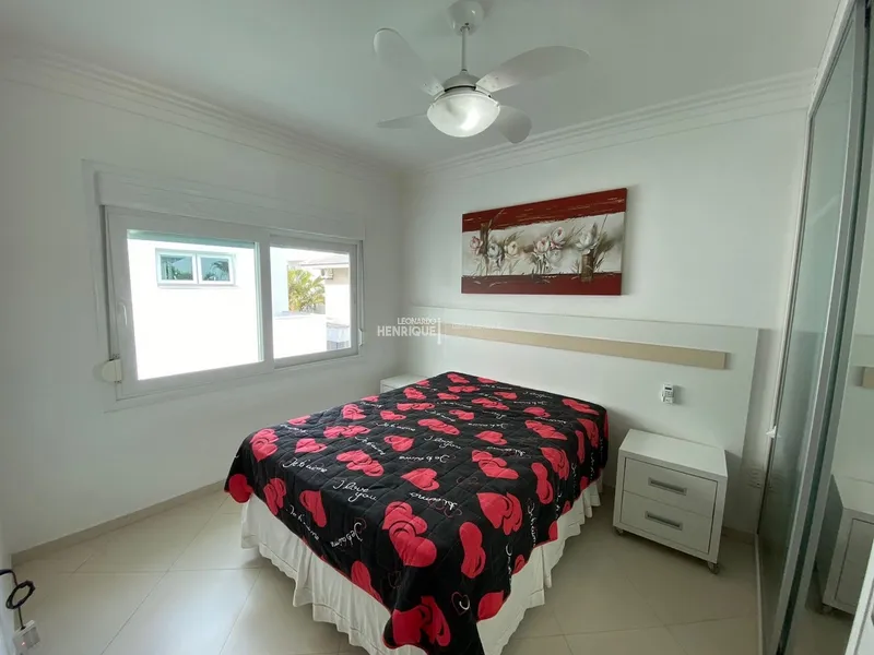 Mansão Condado De Capão: 38ª foto da galeria de imagens do imóvel