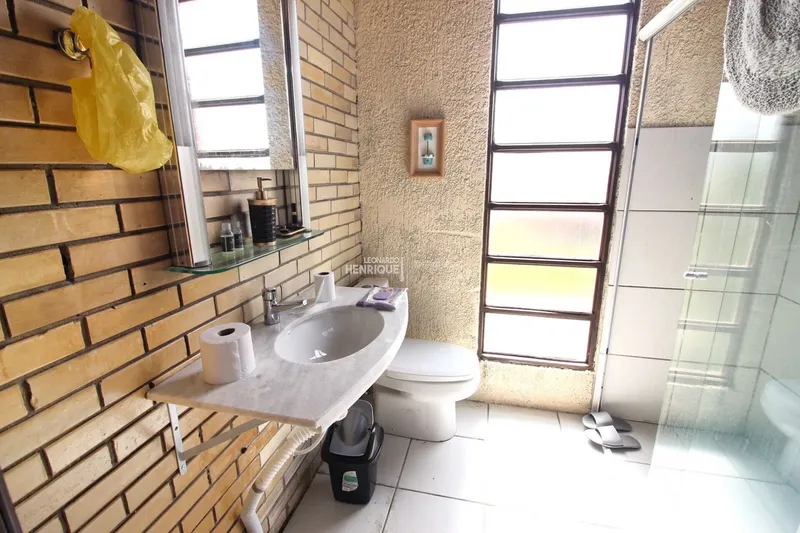 CASA EM XANGRI-LÁ: 10ª foto da galeria de imagens do imóvel