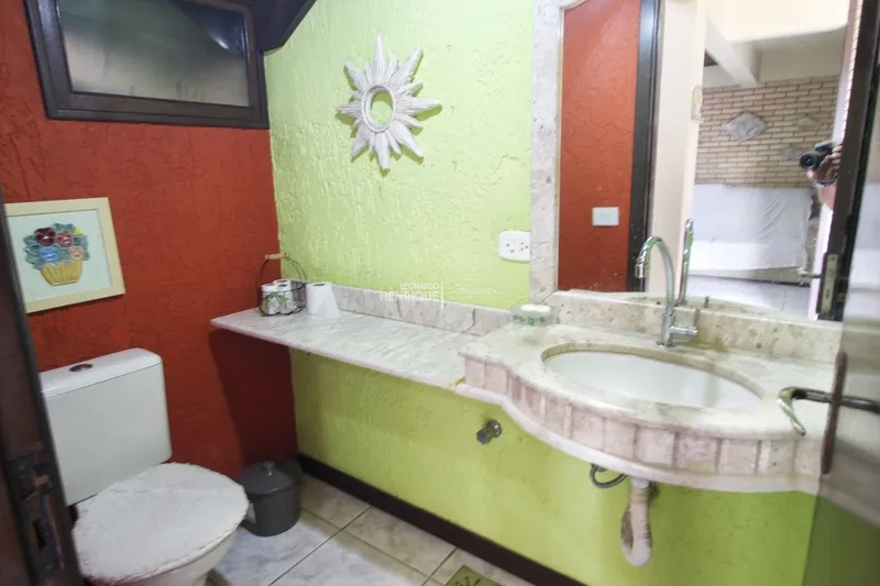 CASA EM XANGRI-LÁ: 8ª foto da galeria de imagens do imóvel