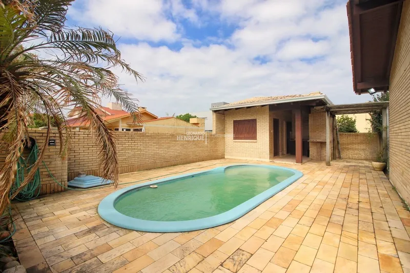 CASA EM XANGRI-LÁ: 16ª foto da galeria de imagens do imóvel