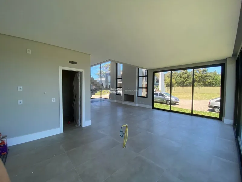 Sobrado de esquina com melhor orientação solar: 14ª foto da galeria de imagens do imóvel