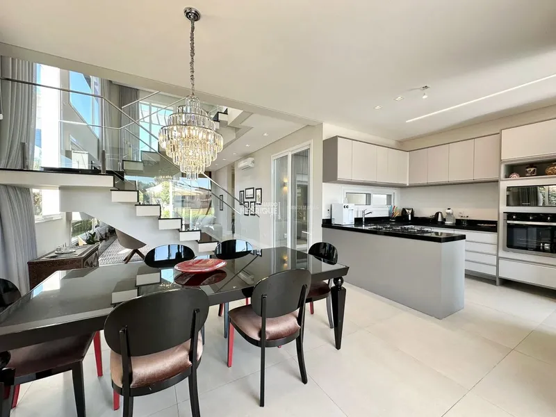 MAGNÍFICA CASA EM CONDOMÍNIO FECHADO: 19ª foto da galeria de imagens do imóvel