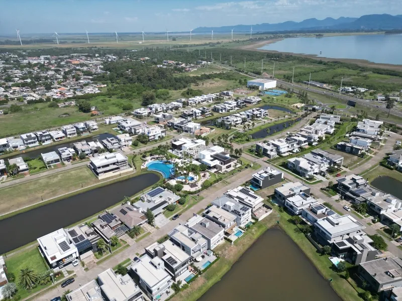 MAGNÍFICA CASA EM CONDOMÍNIO FECHADO: 5ª foto da galeria de imagens do imóvel