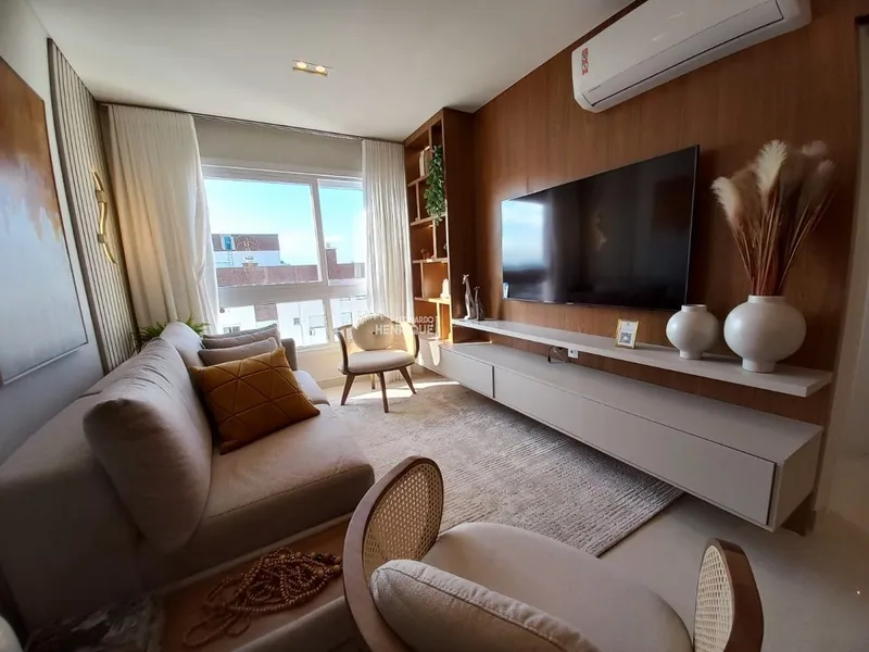 MOBILIADO E DECORADO FINAMENTE!: 2ª foto da galeria de imagens do imóvel