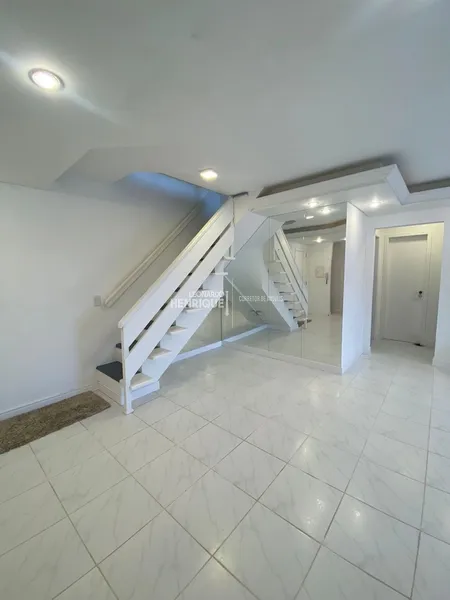 LINDA COBERTURA DE DOIS DORMITÓRIOS: 17ª foto da galeria de imagens do imóvel