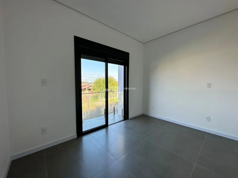 SOBRADO JUNTO AO MAR !: 19ª foto da galeria de imagens do imóvel