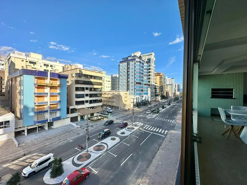 APARTAMENTO À VENDA COM VISTA PARA O MAR: 8ª foto da galeria de imagens do imóvel