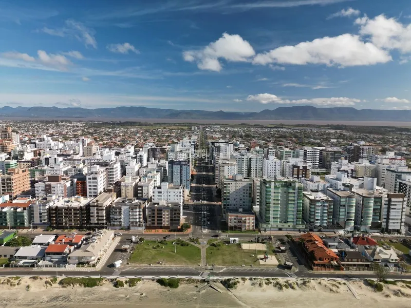 APARTAMENTO À VENDA COM VISTA PARA O MAR: 26ª foto da galeria de imagens do imóvel