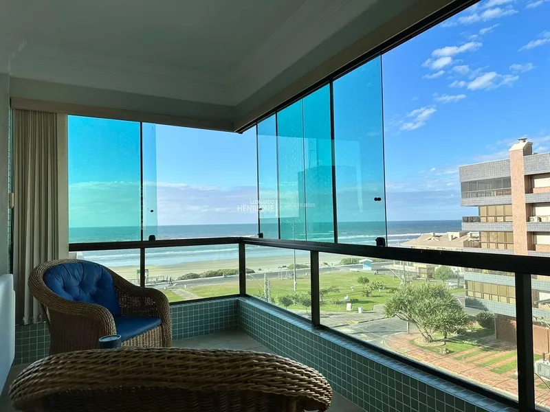 APARTAMENTO À VENDA COM VISTA PARA O MAR: 2ª foto da galeria de imagens do imóvel