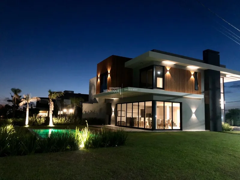 Mansão no Rivieira Xangri-lá: 2ª foto da galeria de imagens do imóvel