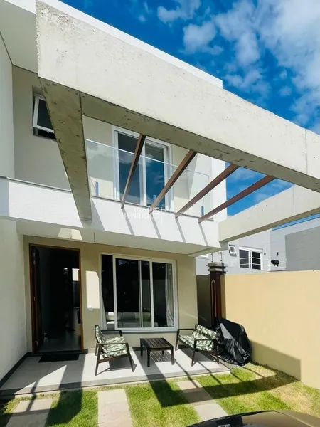 Casa em condomínio com 2 suítes: 4ª foto da galeria de imagens do imóvel