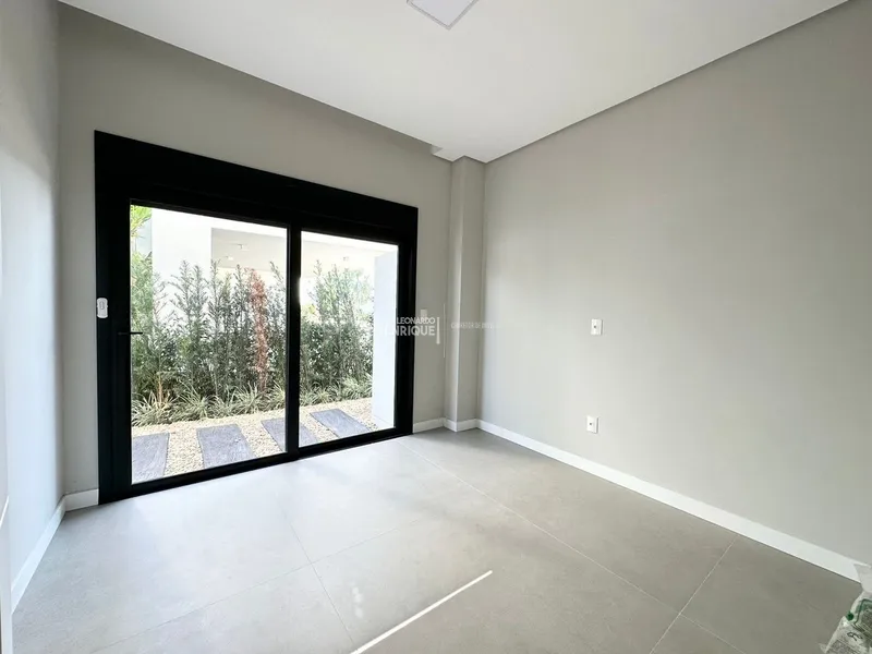 CASA À VENDA BEIRA LAGO CONDOMÍNIO SENSE: 32ª foto da galeria de imagens do imóvel