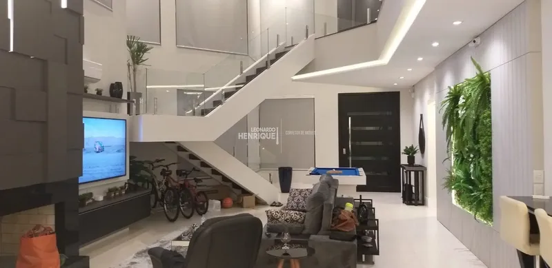 ESPETACULAR SOBRADO EM CONDOMÍNIO FECHADO: 2ª foto da galeria de imagens do imóvel