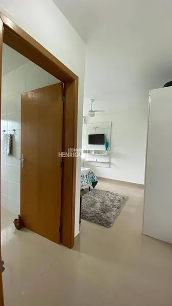 BELÍSSIMA RESIDENCIA PRÓXIMA AO CLUBE: 22ª foto da galeria de imagens do imóvel