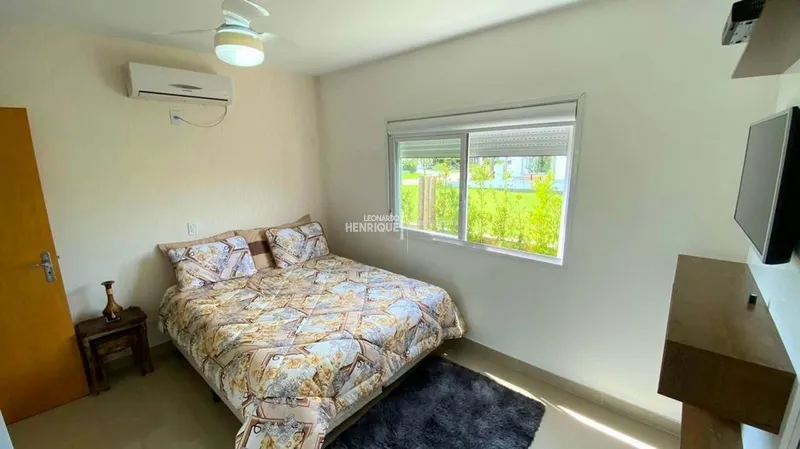 BELÍSSIMA RESIDENCIA PRÓXIMA AO CLUBE: 29ª foto da galeria de imagens do imóvel