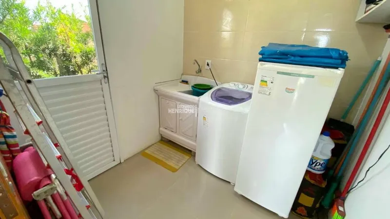 BELÍSSIMA RESIDENCIA PRÓXIMA AO CLUBE: 13ª foto da galeria de imagens do imóvel