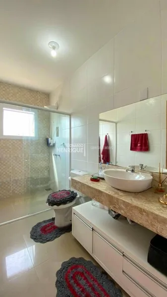 BELÍSSIMA RESIDENCIA PRÓXIMA AO CLUBE: 21ª foto da galeria de imagens do imóvel