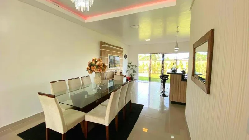 BELÍSSIMA RESIDENCIA PRÓXIMA AO CLUBE: 15ª foto da galeria de imagens do imóvel