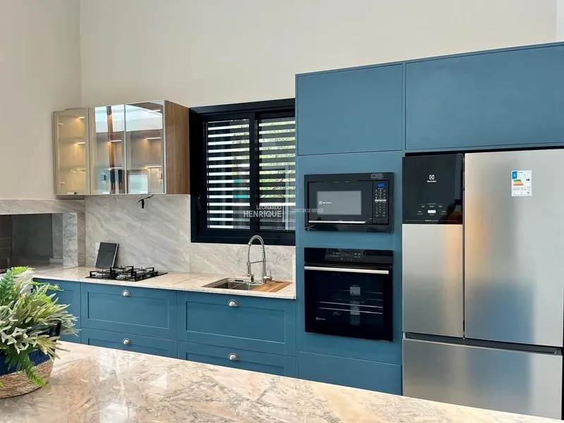 Casa com padrão AA, localização privilegiada em Atlântida.: 8ª foto da galeria de imagens do imóvel