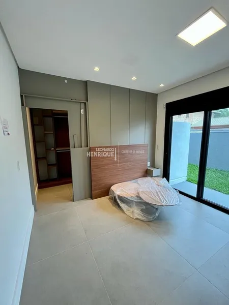 Casa com padrão AA, localização privilegiada em Atlântida.: 52ª foto da galeria de imagens do imóvel