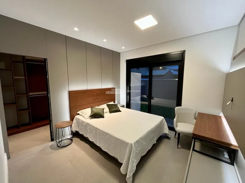 Casa com padrão AA, localização privilegiada em Atlântida.: 33ª foto da galeria de imagens do imóvel