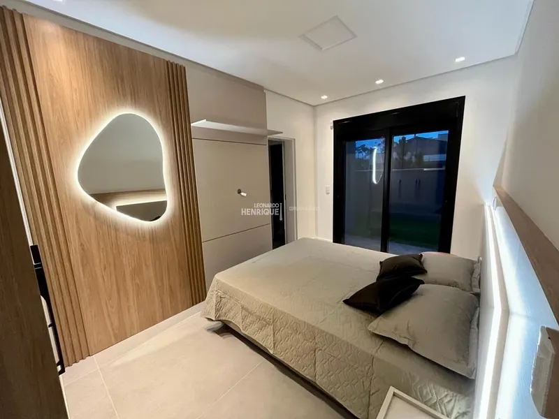 Casa com padrão AA, localização privilegiada em Atlântida.: 25ª foto da galeria de imagens do imóvel