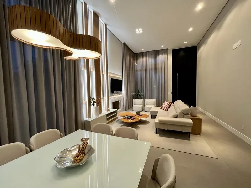 Casa com padrão AA, localização privilegiada em Atlântida.: 15ª foto da galeria de imagens do imóvel