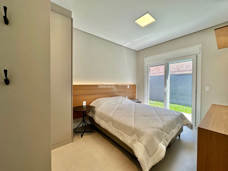 Casa com padrão AA, localização privilegiada em Atlântida.: 14ª foto da galeria de imagens do imóvel