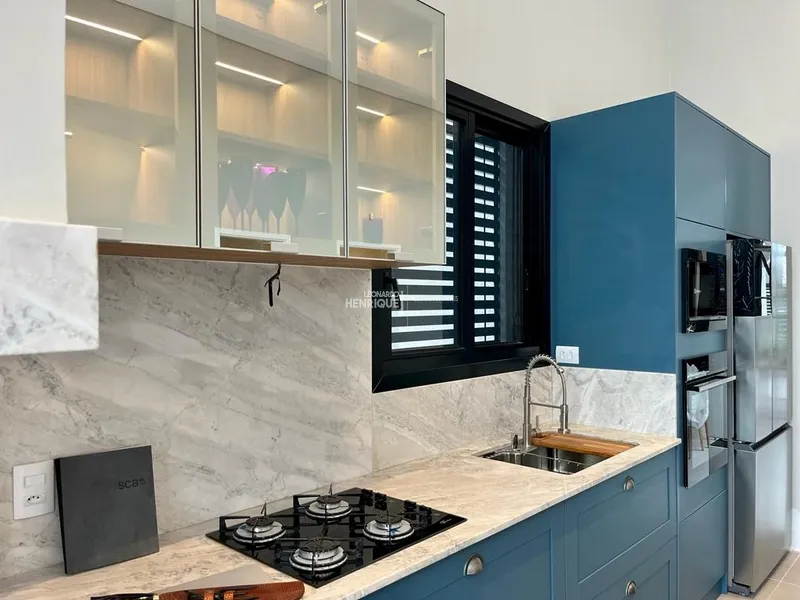 Casa com padrão AA, localização privilegiada em Atlântida.: 49ª foto da galeria de imagens do imóvel