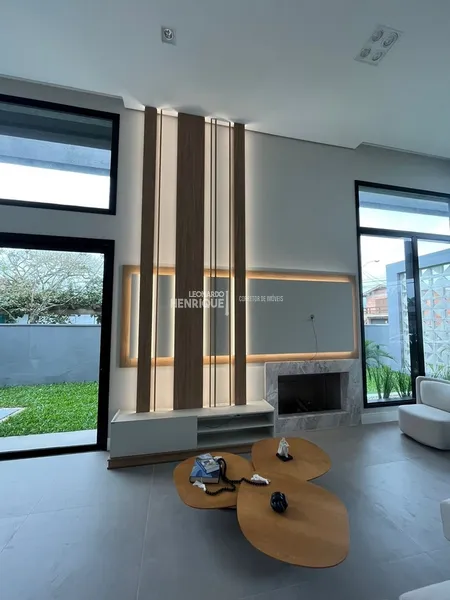 Casa com padrão AA, localização privilegiada em Atlântida.: 24ª foto da galeria de imagens do imóvel