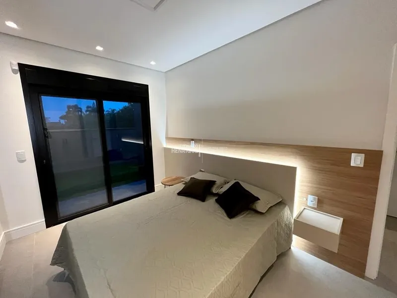 Casa com padrão AA, localização privilegiada em Atlântida.: 61ª foto da galeria de imagens do imóvel