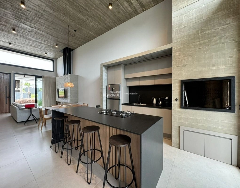 Casa no SUNSET: 5ª foto da galeria de imagens do imóvel