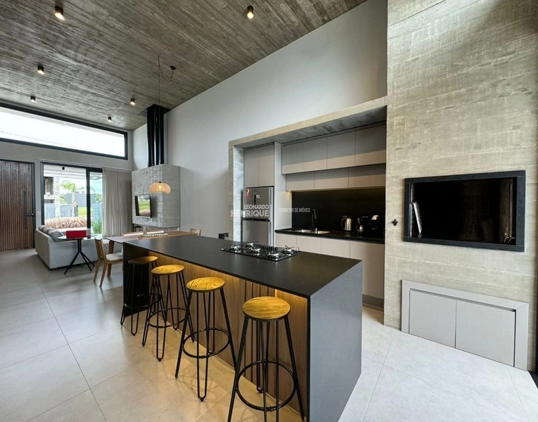 Casa no SUNSET: 22ª foto da galeria de imagens do imóvel