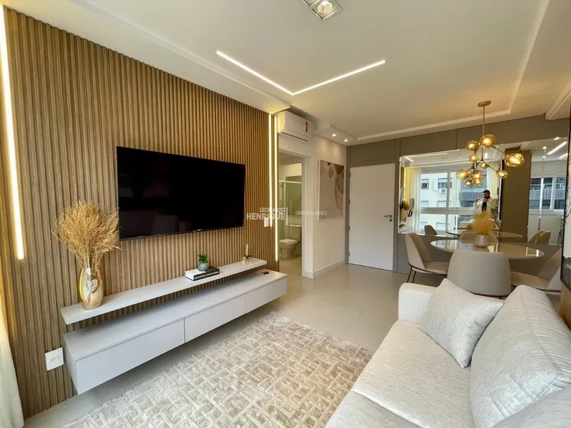 Na avenida Central!: 1ª foto da galeria de imagens do imóvel