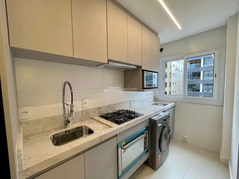 Na avenida Central!: 6ª foto da galeria de imagens do imóvel