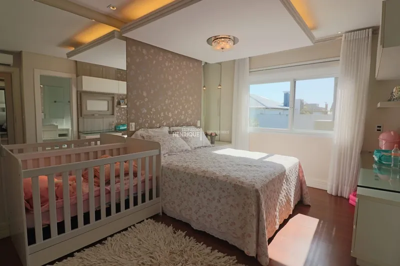 LINDÍSSIMA CASA EM CONDOMÍNIO COM QUATRO SUÍTES: 15ª foto da galeria de imagens do imóvel