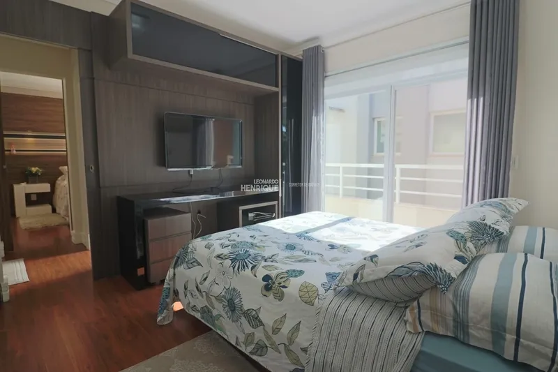 LINDÍSSIMA CASA EM CONDOMÍNIO COM QUATRO SUÍTES: 13ª foto da galeria de imagens do imóvel