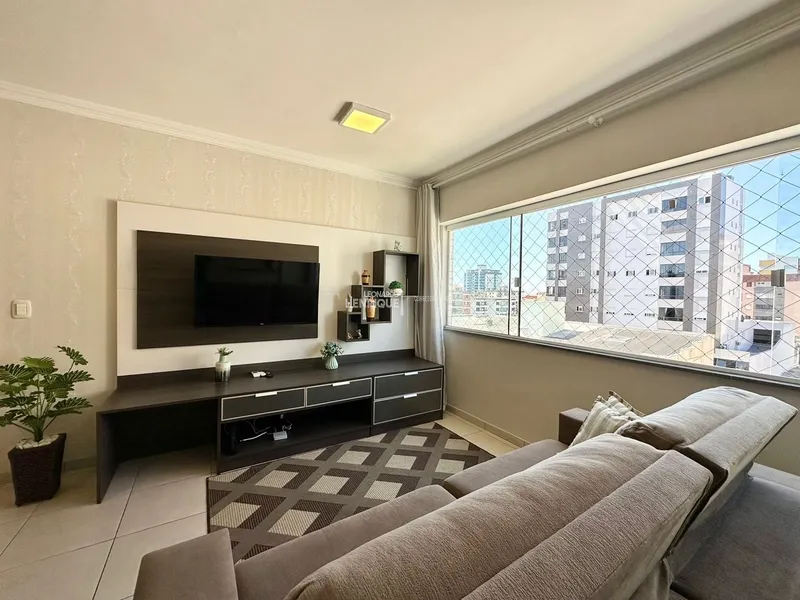 APARTAMENTO DE DOIS DORMITÓRIOS: 3ª foto da galeria de imagens do imóvel