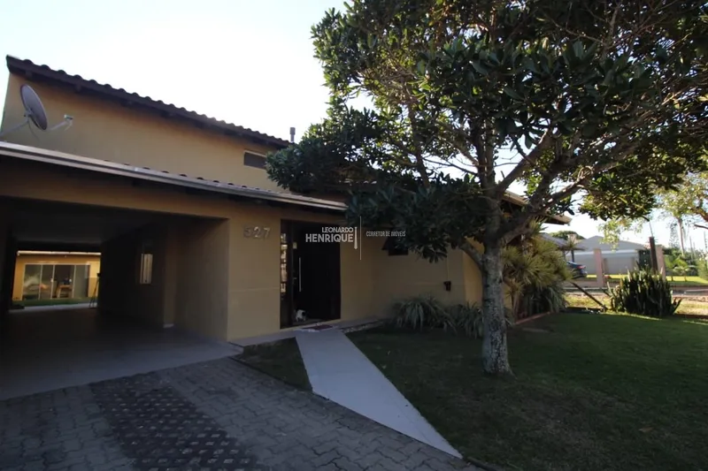 CASA EM  XANGRI-LÁ: 20ª foto da galeria de imagens do imóvel