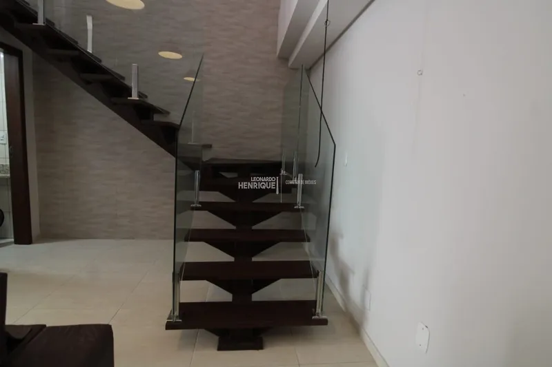 CASA EM  XANGRI-LÁ: 7ª foto da galeria de imagens do imóvel