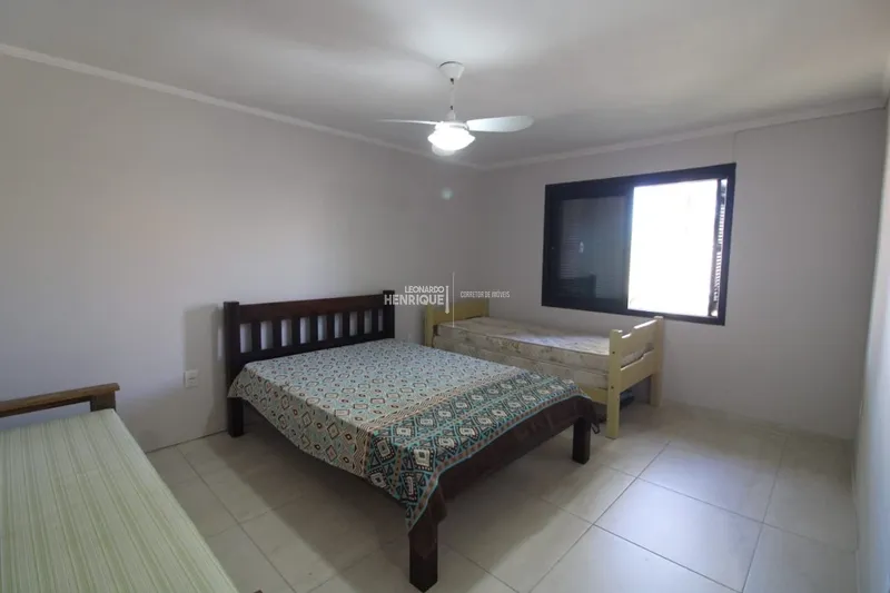 CASA EM  XANGRI-LÁ: 5ª foto da galeria de imagens do imóvel