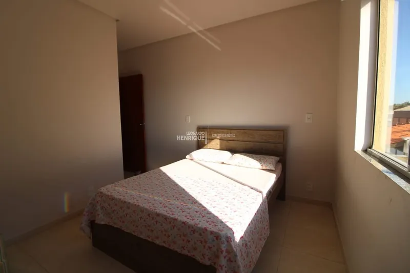 CASA EM  XANGRI-LÁ: 14ª foto da galeria de imagens do imóvel