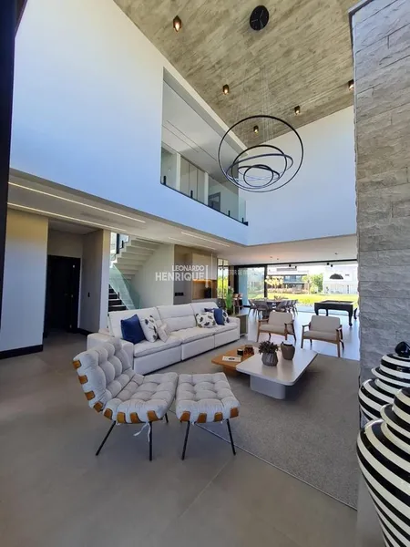 Sobrado em condomínio fechado em Atlântida!: 3ª foto da galeria de imagens do imóvel