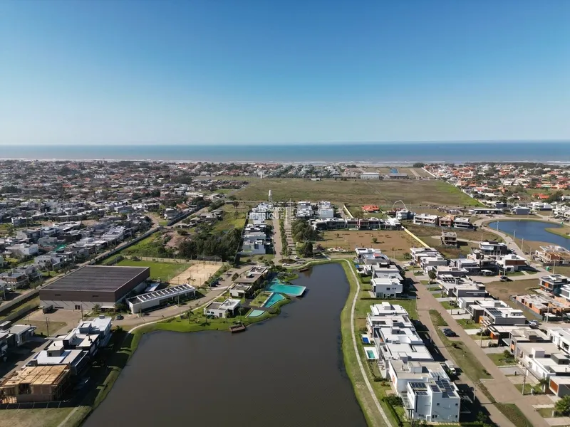 SOBRADO À VENDA  CONDOMÍNIO BLUE: 4ª foto da galeria de imagens do imóvel