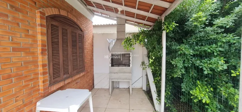 Bela casa para acomodar toda a família em Xangri-lá!: 4ª foto da galeria de imagens do imóvel