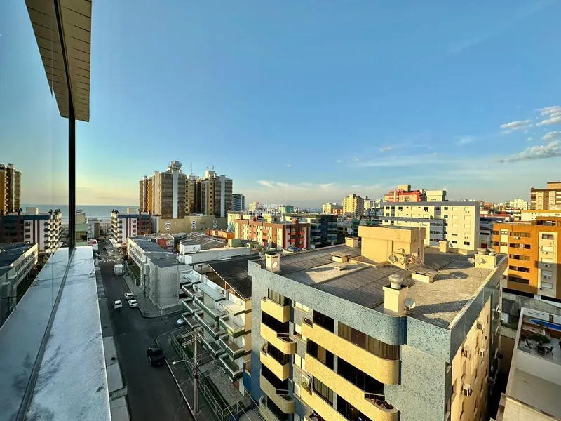 APARTAMENTO COM VISTA PARA O MAR À VENDA EM CAPÃO DA CANOA.: 2ª foto da galeria de imagens do imóvel