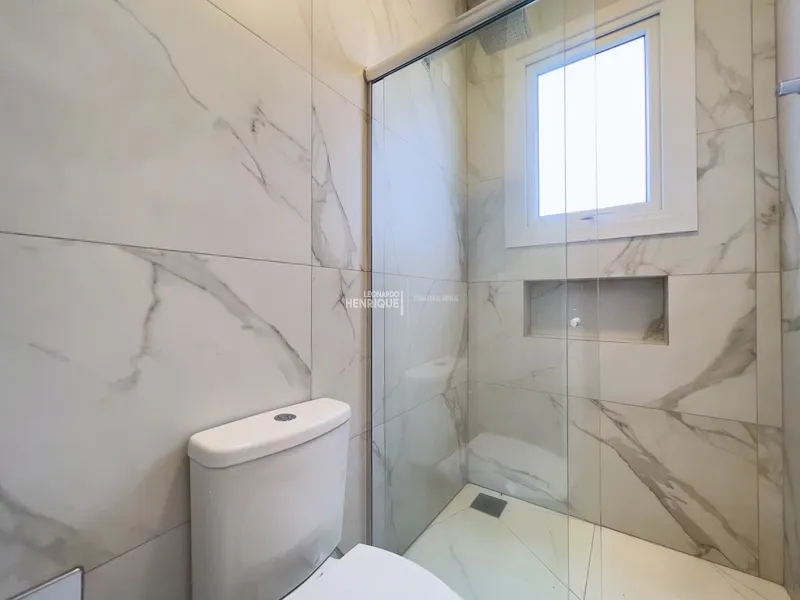 SOBRADO COMPOSTO POR 4 SUÍTES FINAMENTE MOBILIADO E DECORADO!: 19ª foto da galeria de imagens do imóvel