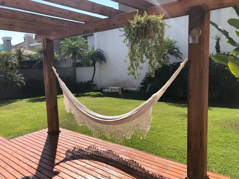 Condomínio Condado de Capão: 1ª foto da galeria de imagens do imóvel