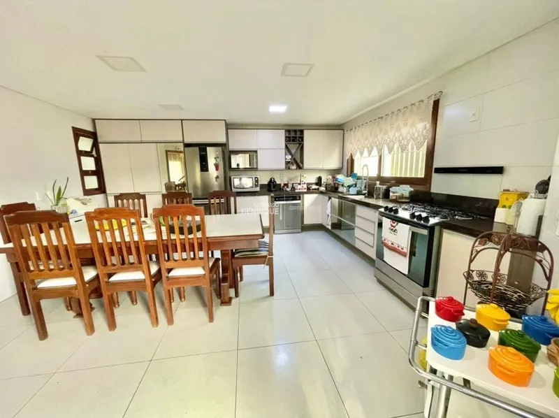 CASA DE ALTO PADRÃO: 27ª foto da galeria de imagens do imóvel